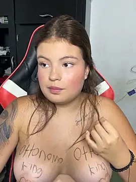 ladycharlottex: απευθείας συνομιλία ΧΧΧ