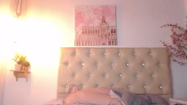 Rommen_N_Zoe's Live XXX Chat