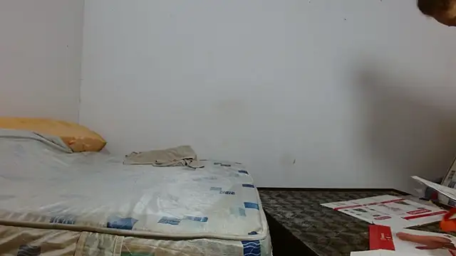 Chat XXX en directo de Titouminerve