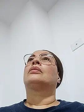 Chat XXX en directo de _Prinscarlet_