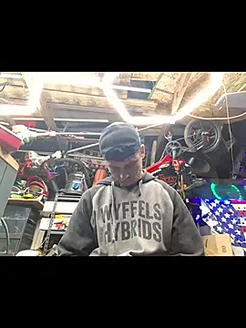 XXX chat uživo modela twistafatpipe