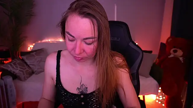 VixenMuse: онлайн-секс-чат