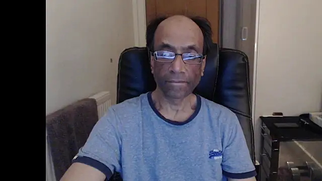 rauncher1's Webcam Show