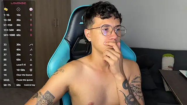 LeaneSeb Pertunjukan Webcam