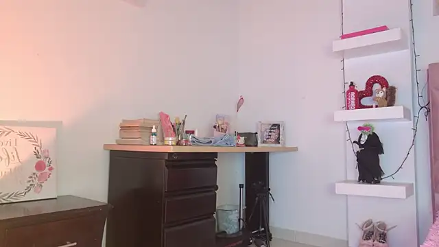 eva_sin18's Live XXX Chat