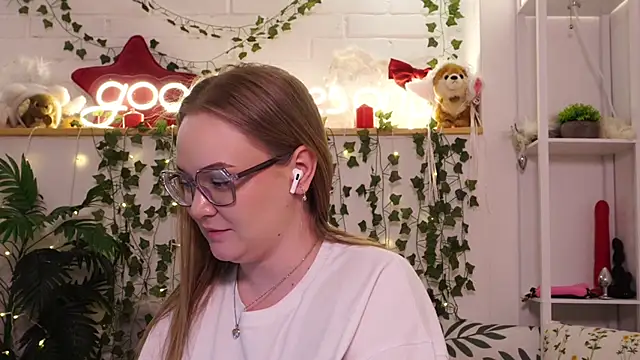 MonicaAsis' Live XXX Chat