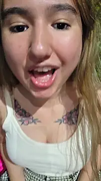 Pinkie_Princes Adlı Modelin Canlı XXX Sohbeti