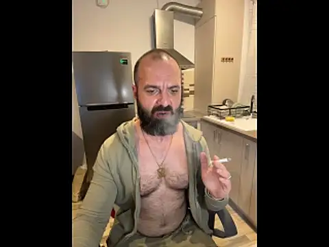 عرض كام DamonSalvatore2