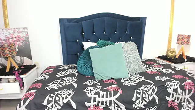 Inaya_Khalifa 라이브 XXX 채팅