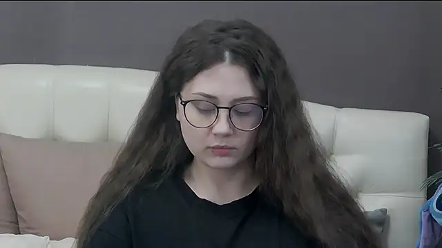 عرض كام KellieMartin