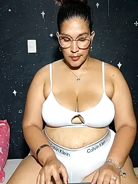 Ivy_horse_ Adlı Modelin Canlı XXX Sohbeti