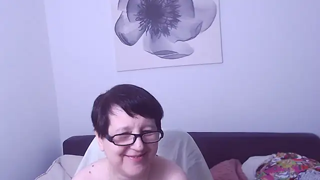 ChristaRose Adlı Modelin Canlı XXX Sohbeti