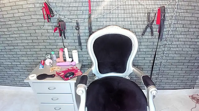 hillary_bigbutt's Live XXX Chat