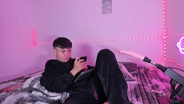 Czat XXX na żywo – Kody_Royale