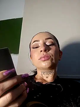 Kollontai – Live XXX-chat