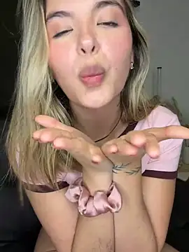 Chat XXX ao vivo de Odett_