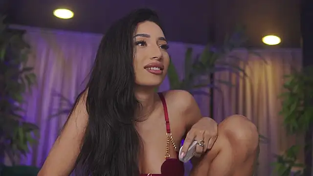 GinaValentinnaのライブXXXチャット