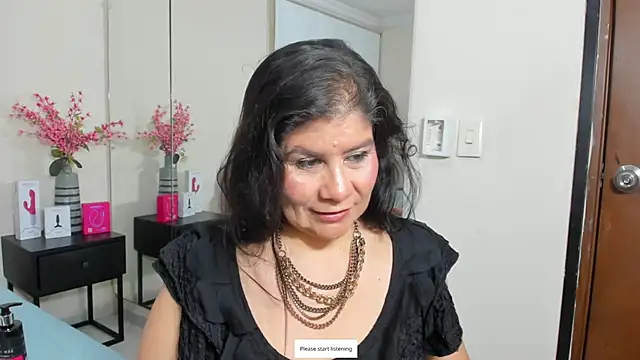 kiraGeiner: вебкам-шоу