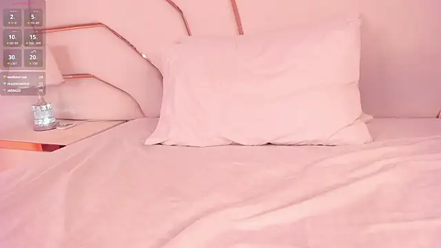 Chat XXX ao vivo de Saday_