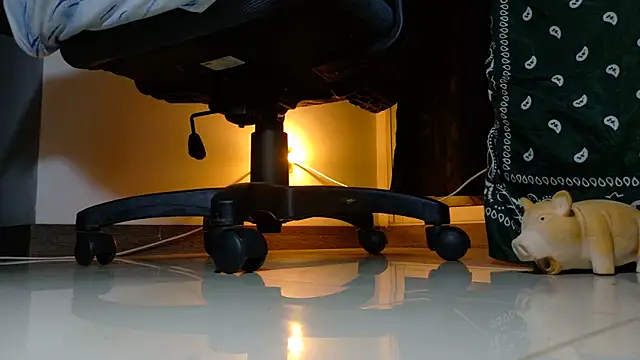 yourmajesty – Live XXX-chat