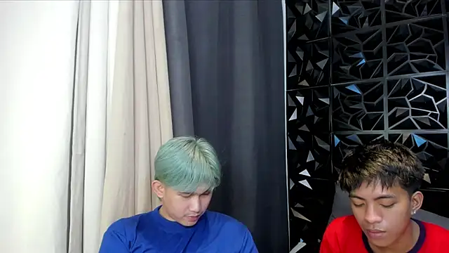 Show Webcam de davincihugecock