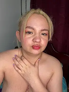 Онлайн чат XXX Naiara_Sex_