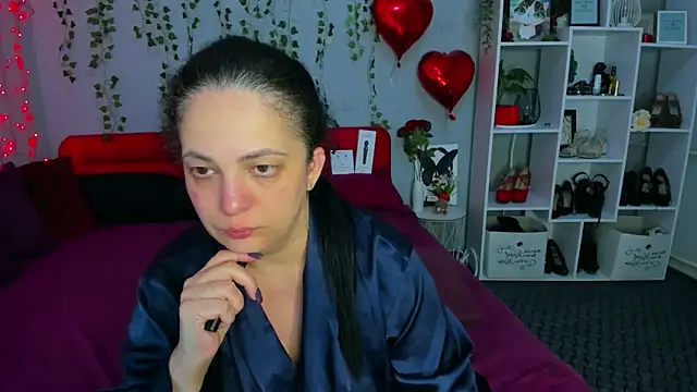 Show modela DarlingMilf na web-kameri