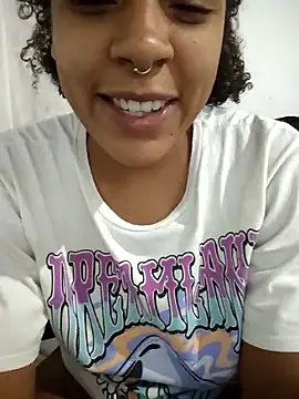 Chat XXX en directo de Julia_Pretinha