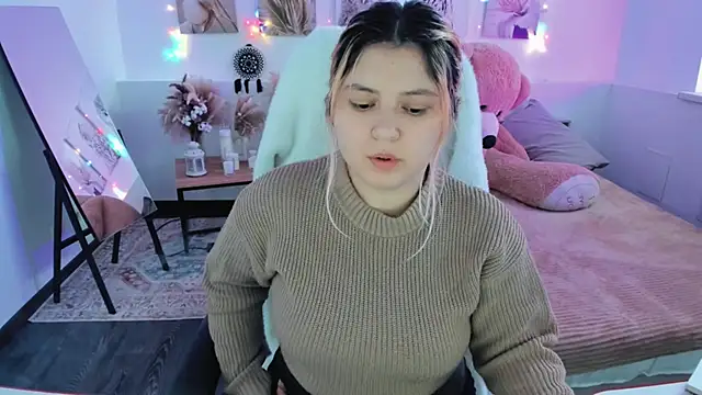 DiaAngell: онлайн-секс-чат