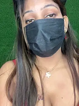 CUTI-NAINA's Live XXX Chat