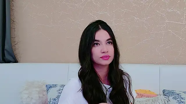 MiaDunoff: онлайн-секс-чат