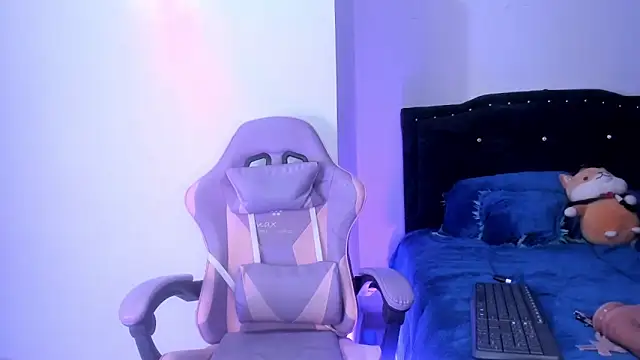 kitty__chs: онлайн-секс-чат