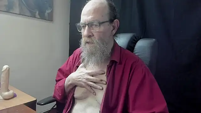 Pokazy przed kamerką – Uncle_Hottie