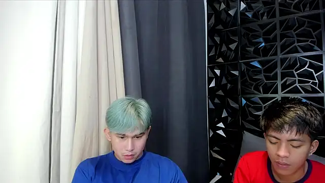 davincihugecock Pertunjukan Webcam