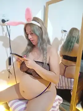 Онлайн чат XXX mica_sweet11