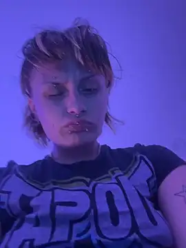 alldogsgotoheaven Show in webcam