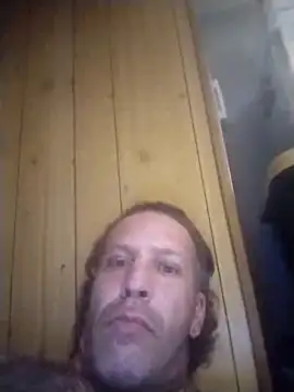 Pokazy przed kamerką – AceticPinscher