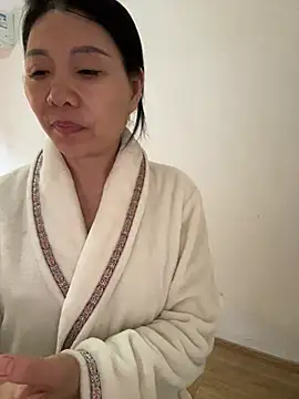 xiiuuff18 Webcam Show