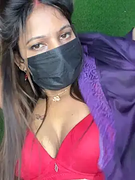 CUTI-NAINA Live XXX-Chat