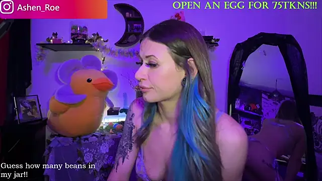 AshenRoe's Live XXX Chat