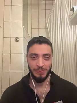 Show modela SoftAmjad na web-kameri