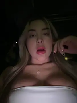 Alexa_seexy1's Live XXX Chat