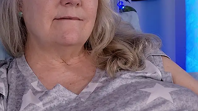 Chat XXX ao vivo de Kaitlyn_Winters