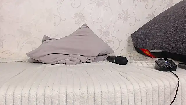 sofiaa_here: απευθείας συνομιλία ΧΧΧ