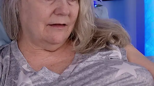 Chat XXX en directo de Kaitlyn_Winters