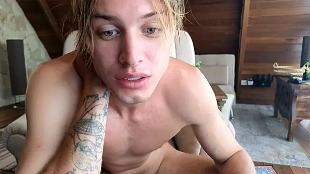 Вебкам-шоу SpecterOfCumminism