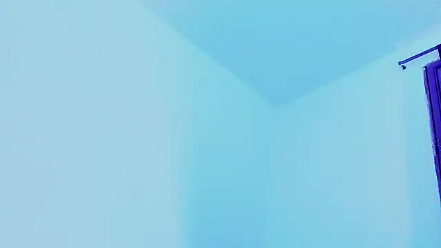 Axel__fierro: διαδικτυακό σόου στην κάμερα