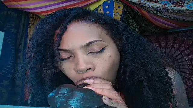 ElizaGrey_'s Live XXX Chat