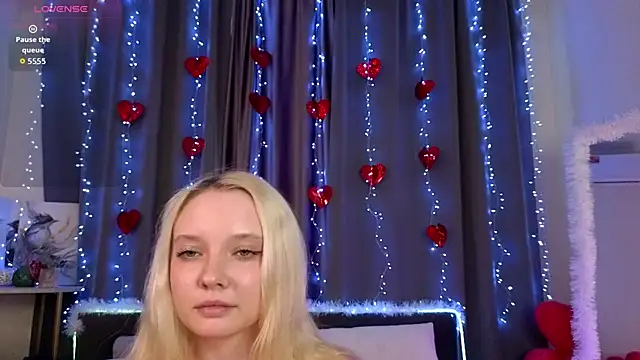 TwilaDona's Webcam Show