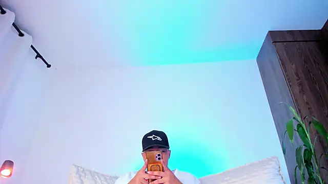 Randdy_333 在線直播表演